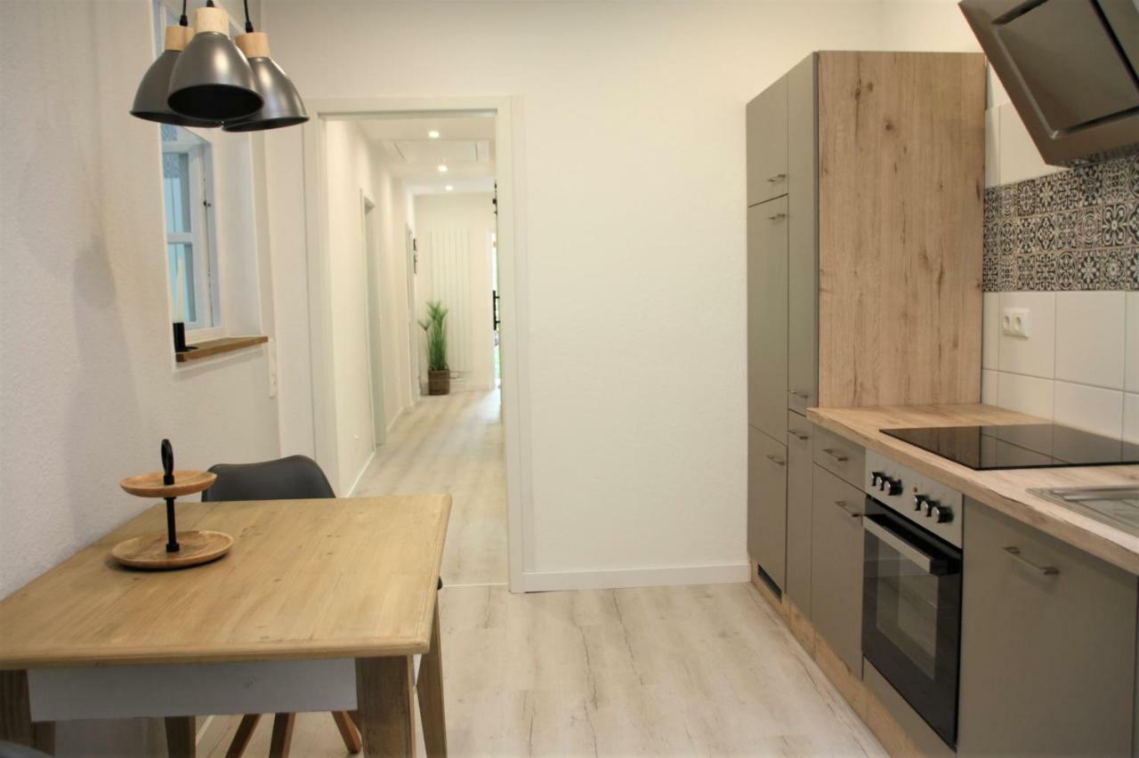 Grosse, Helle Ferienwohnung Mit 2 Balkonen Auf Dem Bauernhof In Der Lueneburger Heide Oetzen Exterior photo