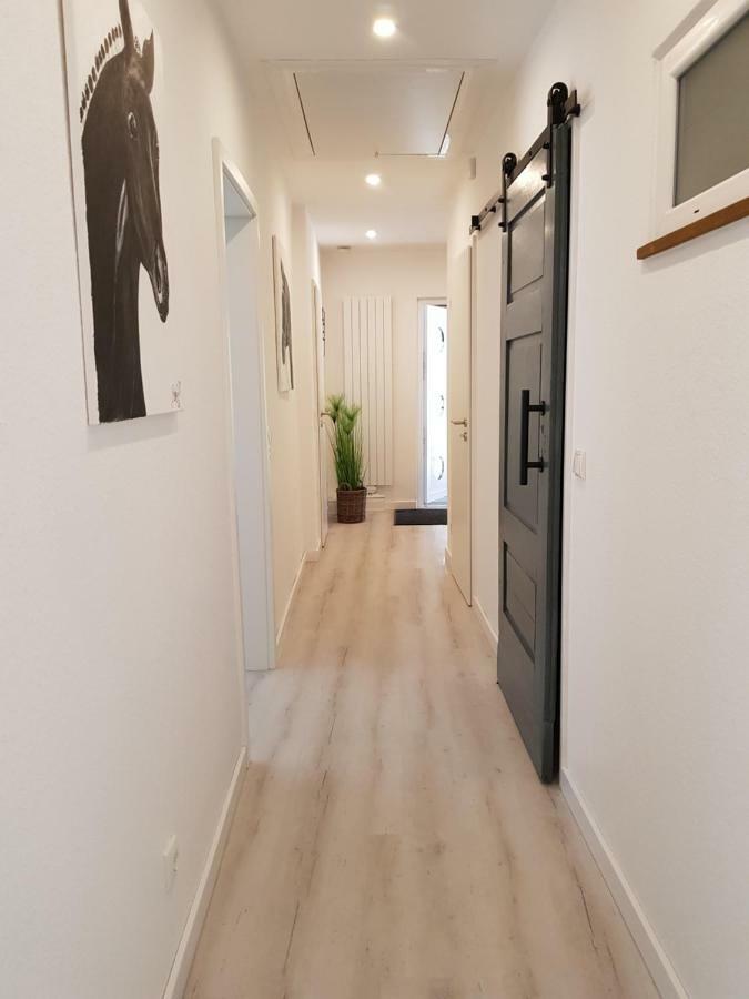Grosse, Helle Ferienwohnung Mit 2 Balkonen Auf Dem Bauernhof In Der Lueneburger Heide Oetzen Exterior photo