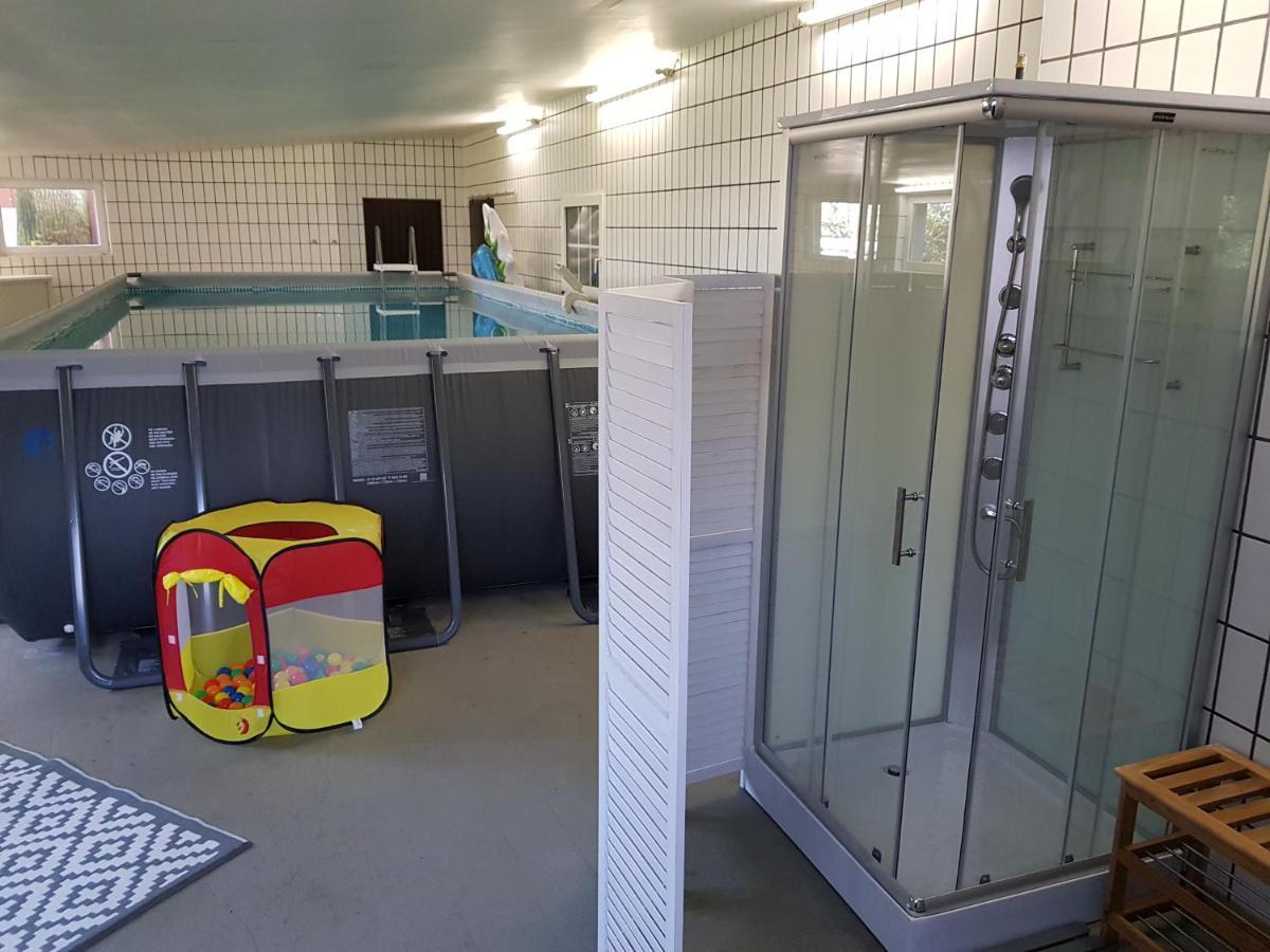 Grosse, Helle Ferienwohnung Mit 2 Balkonen Auf Dem Bauernhof In Der Lueneburger Heide Oetzen Exterior photo